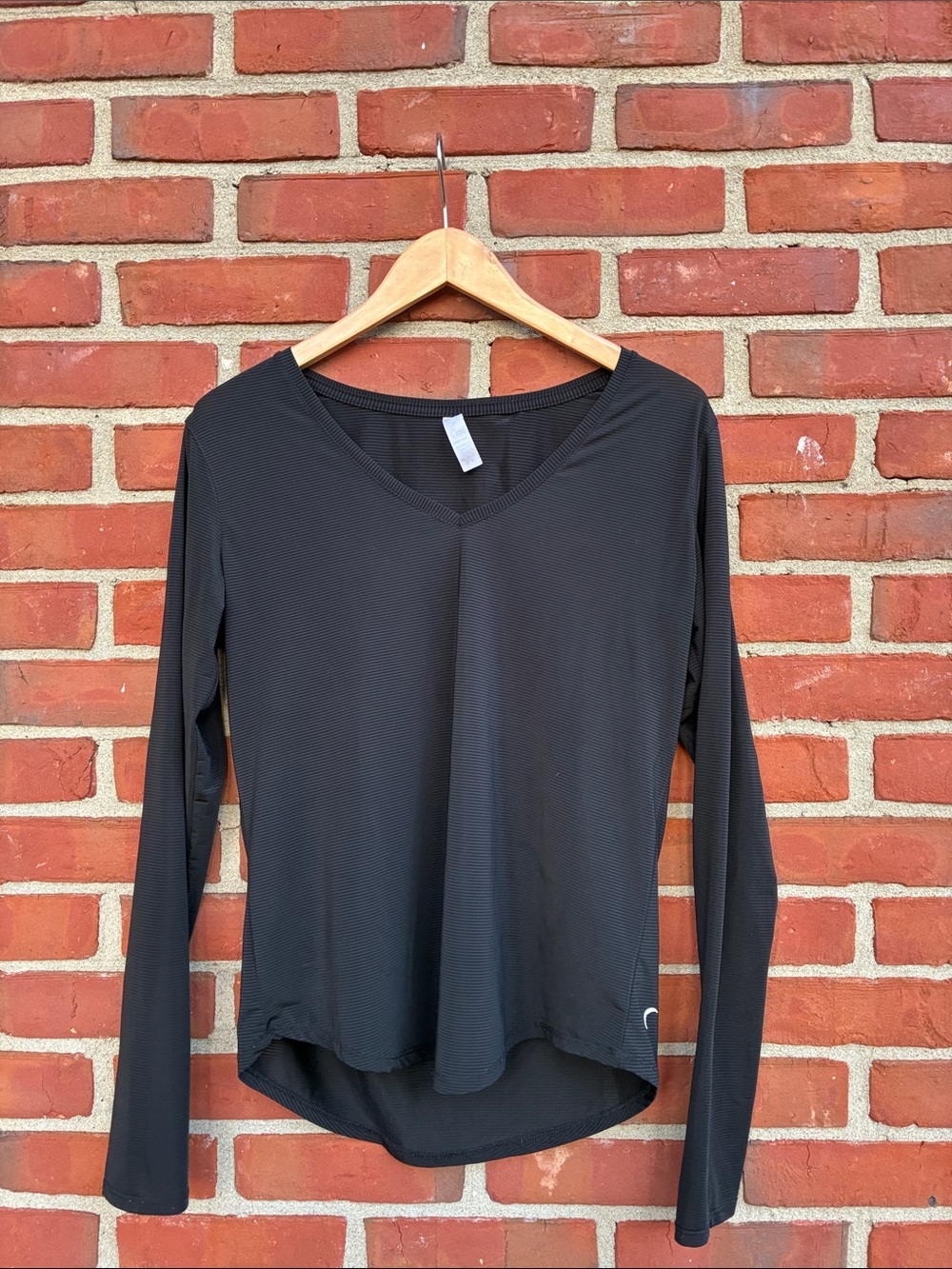 Zyia Black Long-Sleeve V-Neck Top